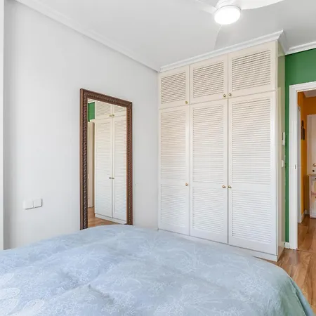 Atico Con Terraza Appartement *